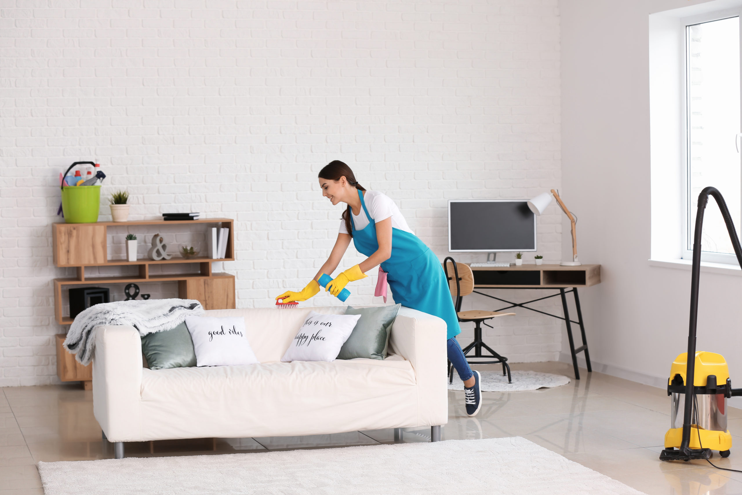 Оптимальное обслуживание. Лисичка клининг. Cleaning Sofa New York. Sofa Cleaning at Home Price. Cleaning Sofa 5555555555555555555509z/AA.